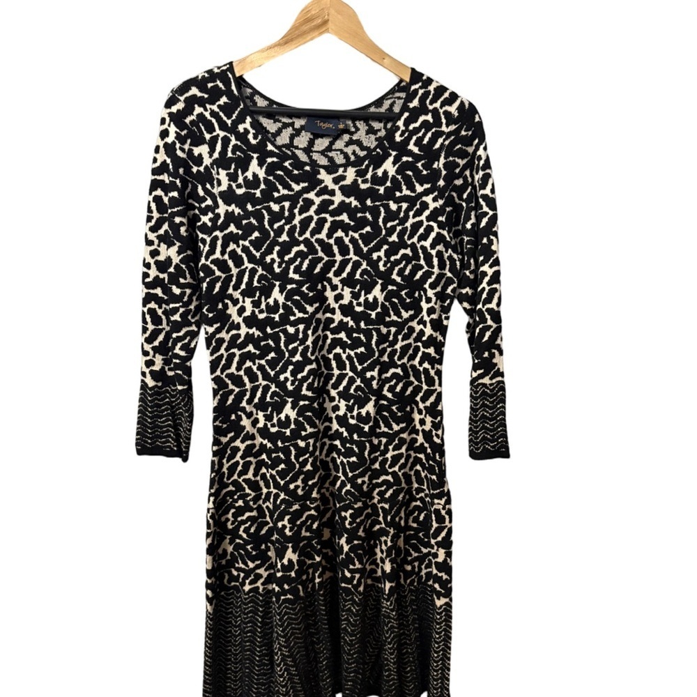 Taylor Black and Cream Patterned Long Sleeve Dress